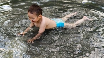 Les meilleures marques de couches pour bébé à utiliser à la piscine